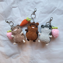 Load image into Gallery viewer, Crochet hamster keyring/bag-charm

